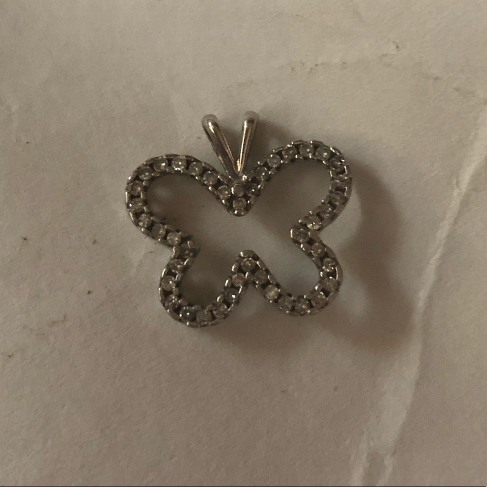 14k White Gold 1/2 Carat Diamond Pendant